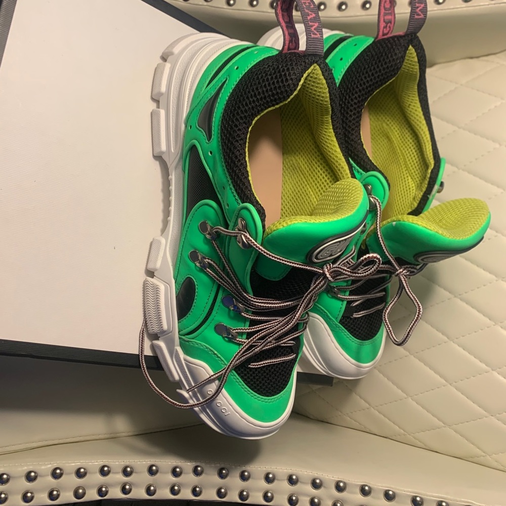 - Authentic Green And Black Gucci Flashtrek … - Picture 6 of 9